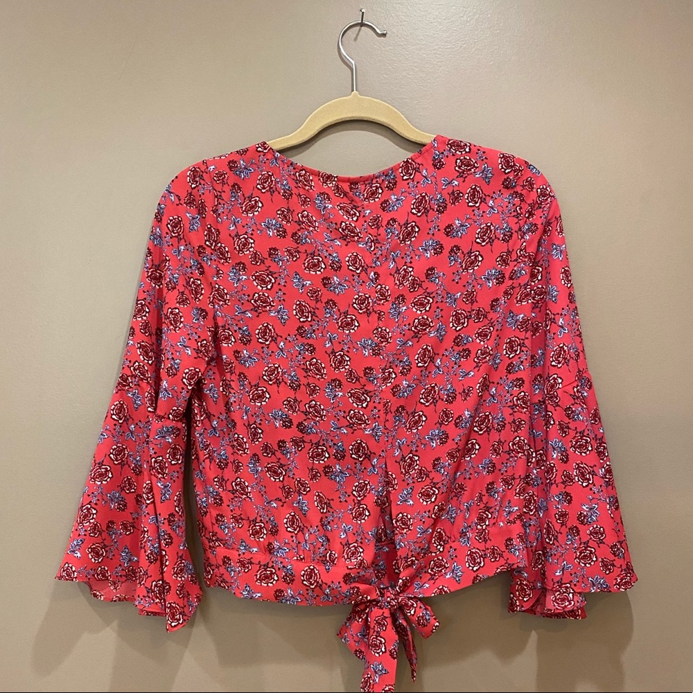 Springtime Casual 🌺 - Picture 3 of 4